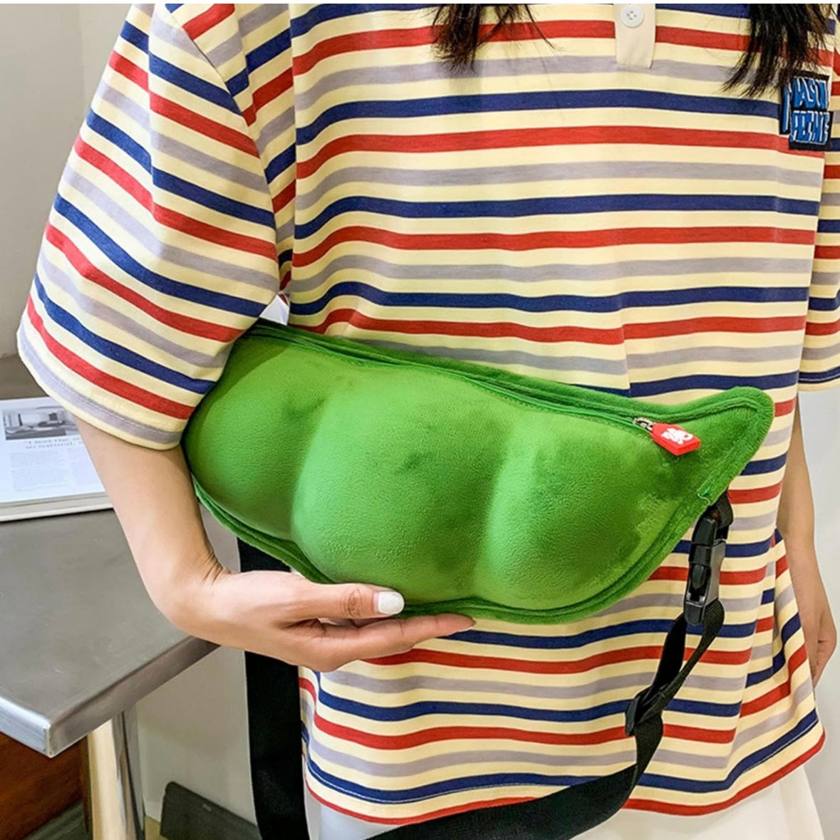 pea-pod-crossbody-sling-bag-greatbigstuff